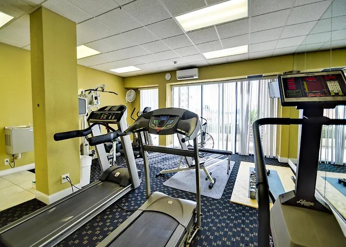 440 West 304-n Direct Gulf Front And Waterside Pool Apartment Clearwater Beach