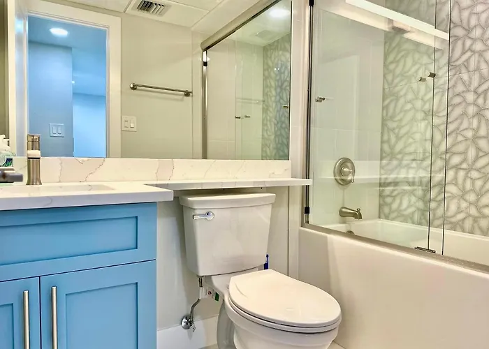 440 West 304-n Direct Gulf Front And Waterside Pool Apartment Clearwater Beach
