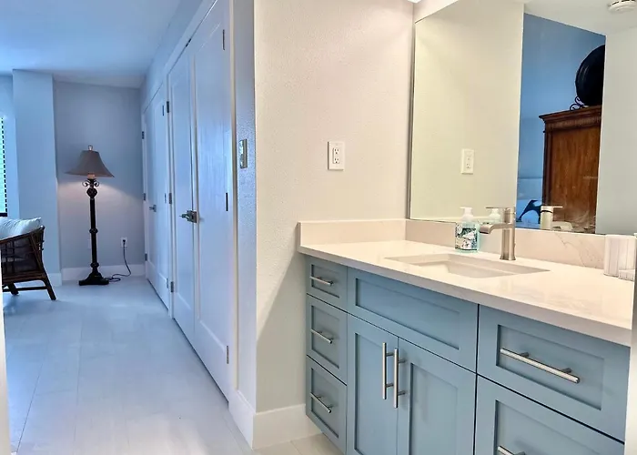 440 West 304-n Direct Gulf Front And Waterside Pool Clearwater Beach